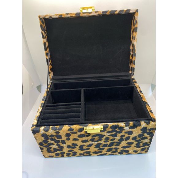Elegant Cheetah Print 2-Set Velvet Jewelry Box SOUTH STREET LOFT - Picture 5 of 5